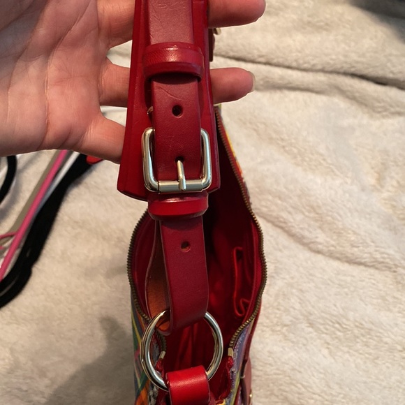 Like new, Dooney and Bourke bag - Picture 5 of 7